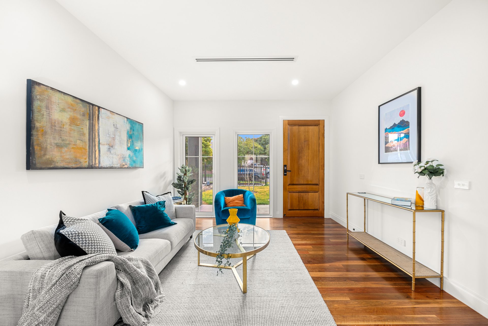 Property Gallery Thumbnail 2