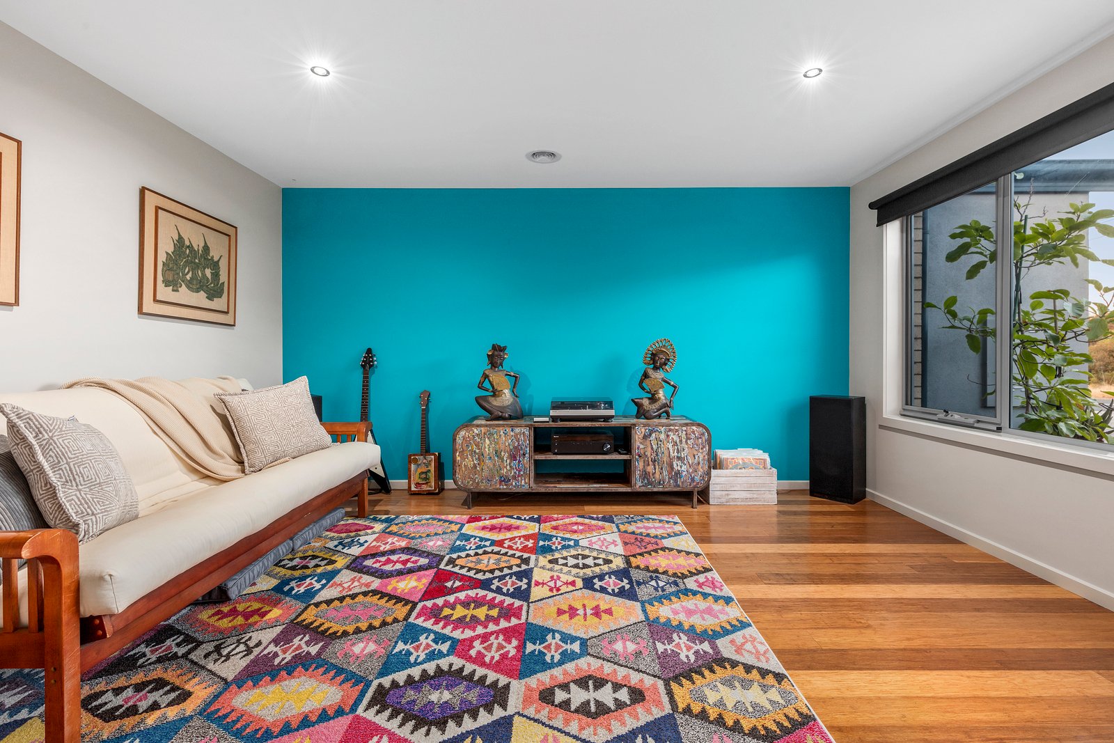 Property Gallery Thumbnail 14