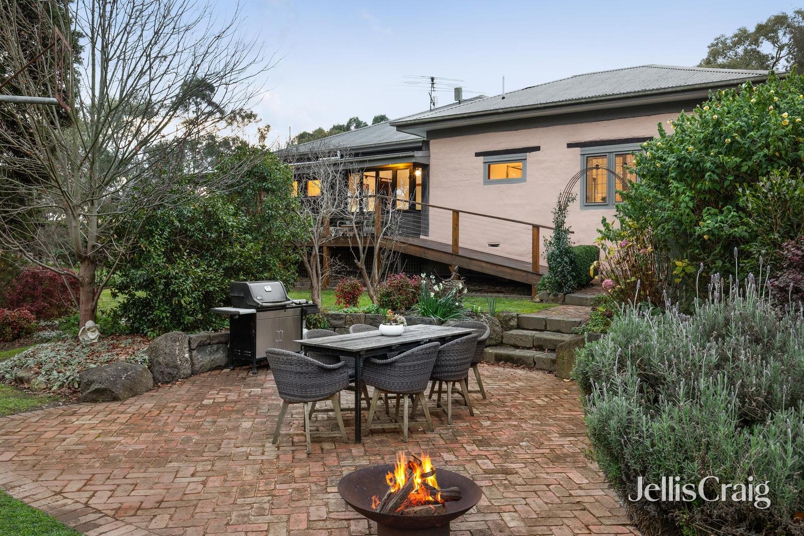 150 Cherry Tree Road, Hurstbridge image 16
