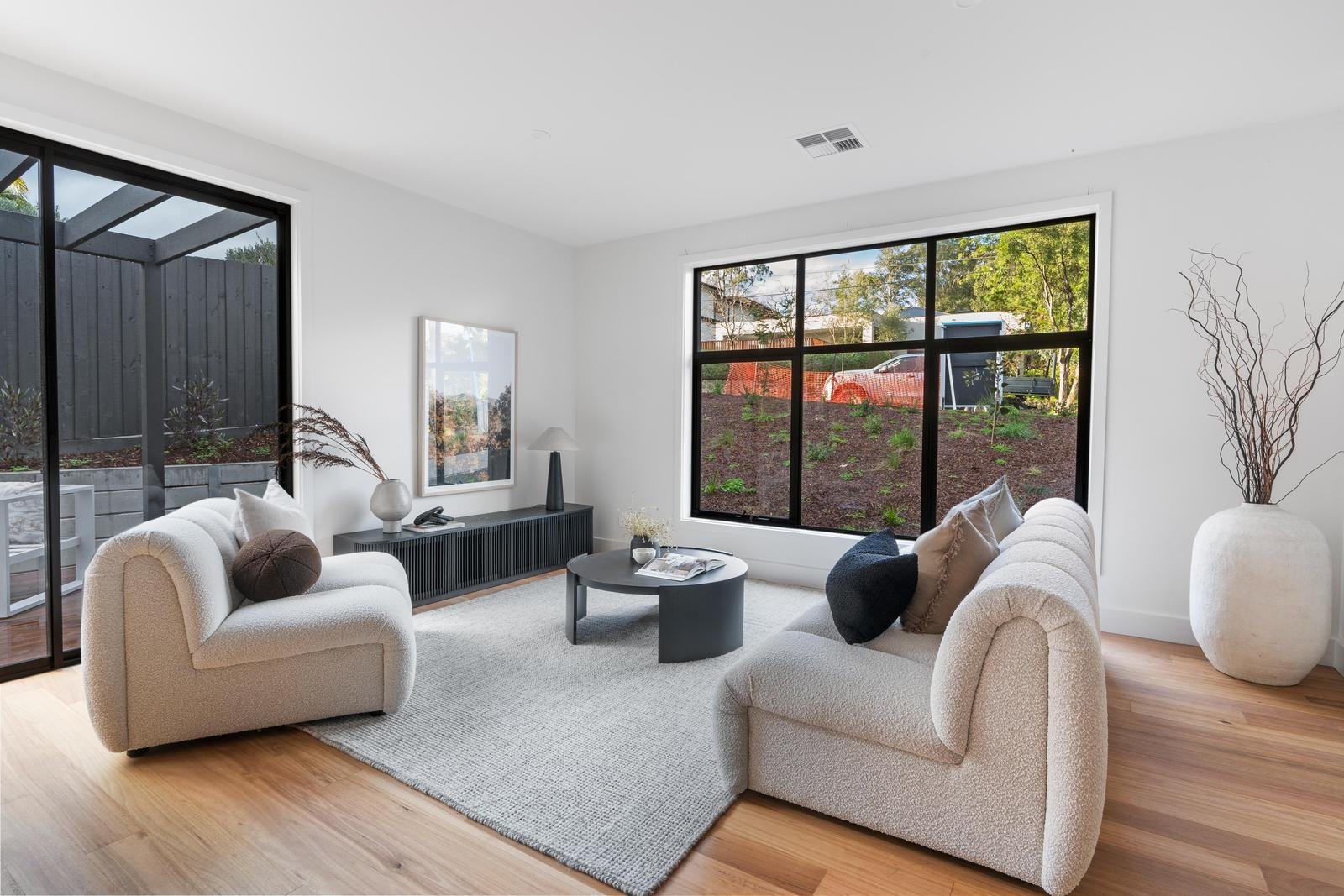 1/50 Kelvin Avenue, Montmorency image 2