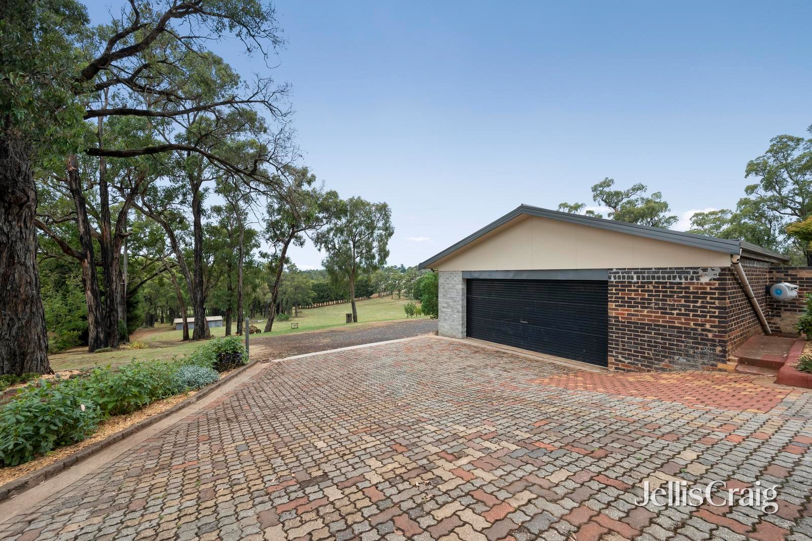 150 Monbulk-Seville Road, Silvan image 17