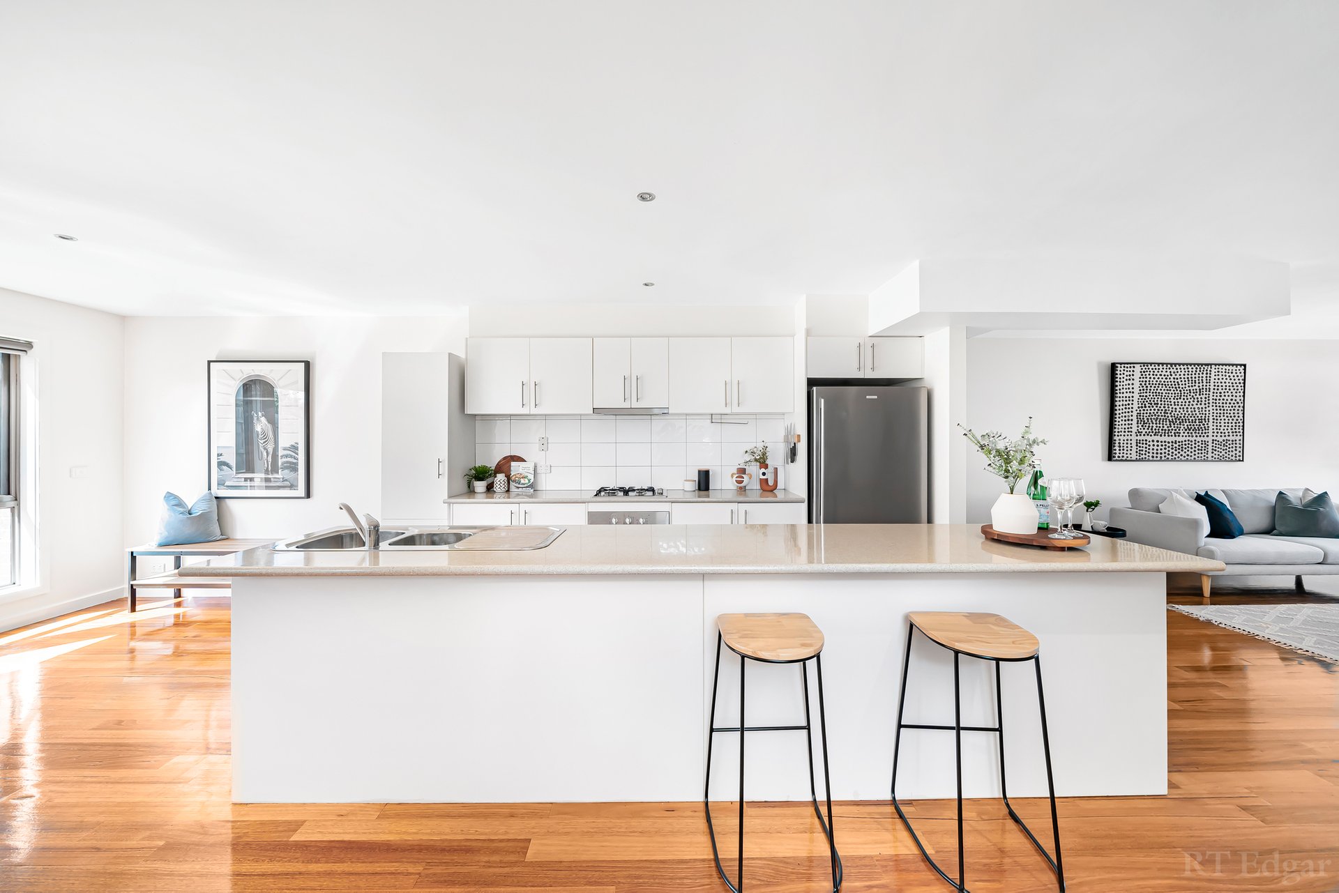 Property Gallery Thumbnail 3
