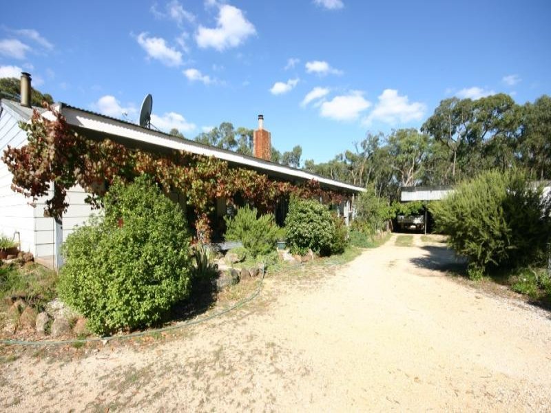 150 Tiligs Road, Scarsdale image 3