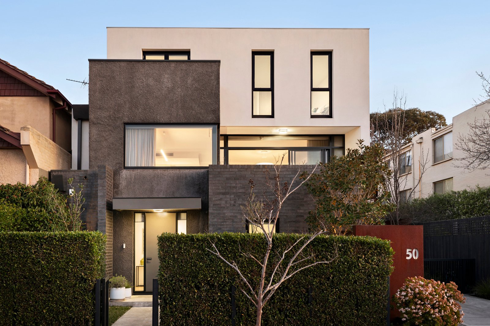 1/50 Victoria Road