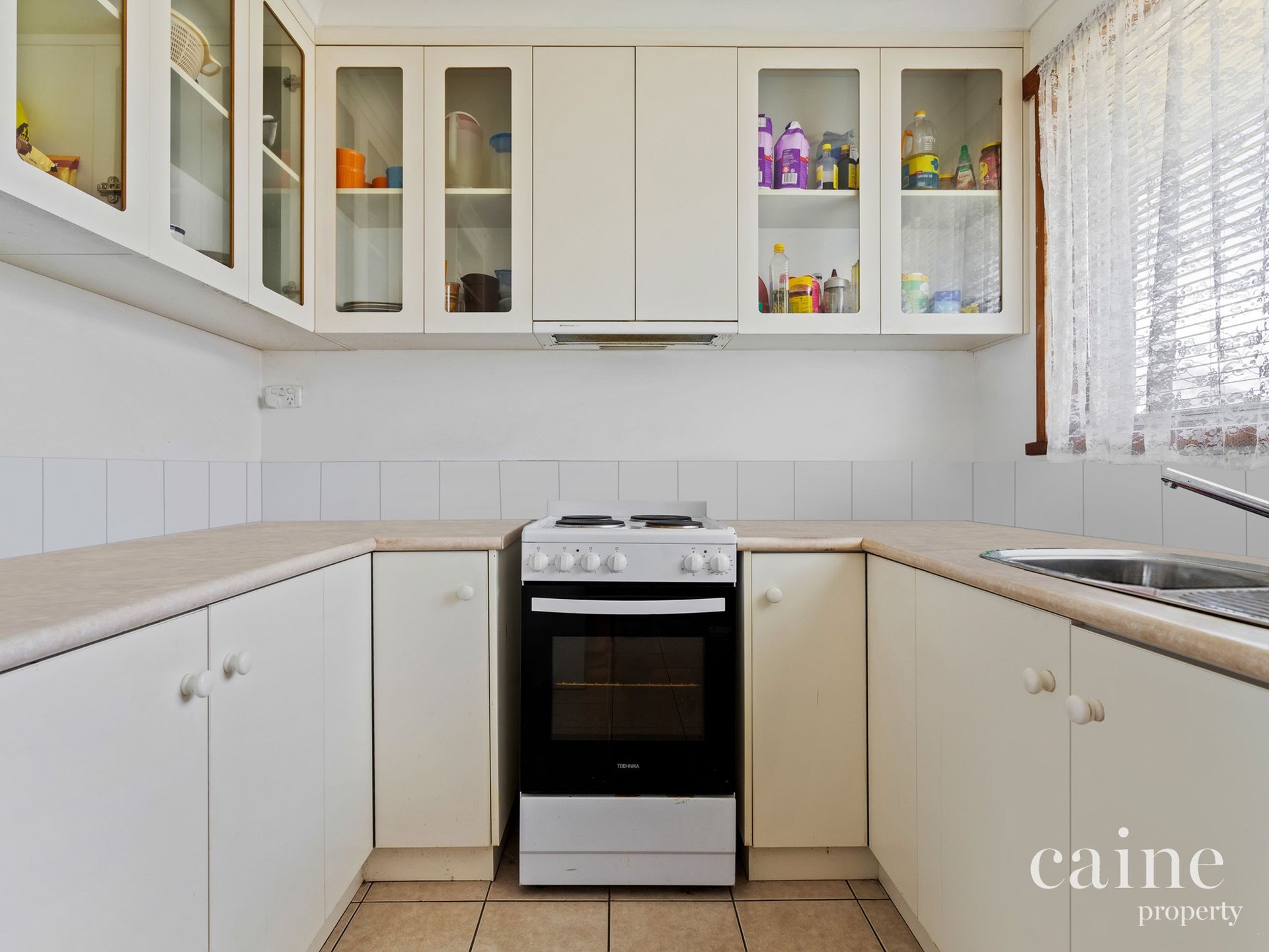 1/500 Gillies Street, Wendouree image 2