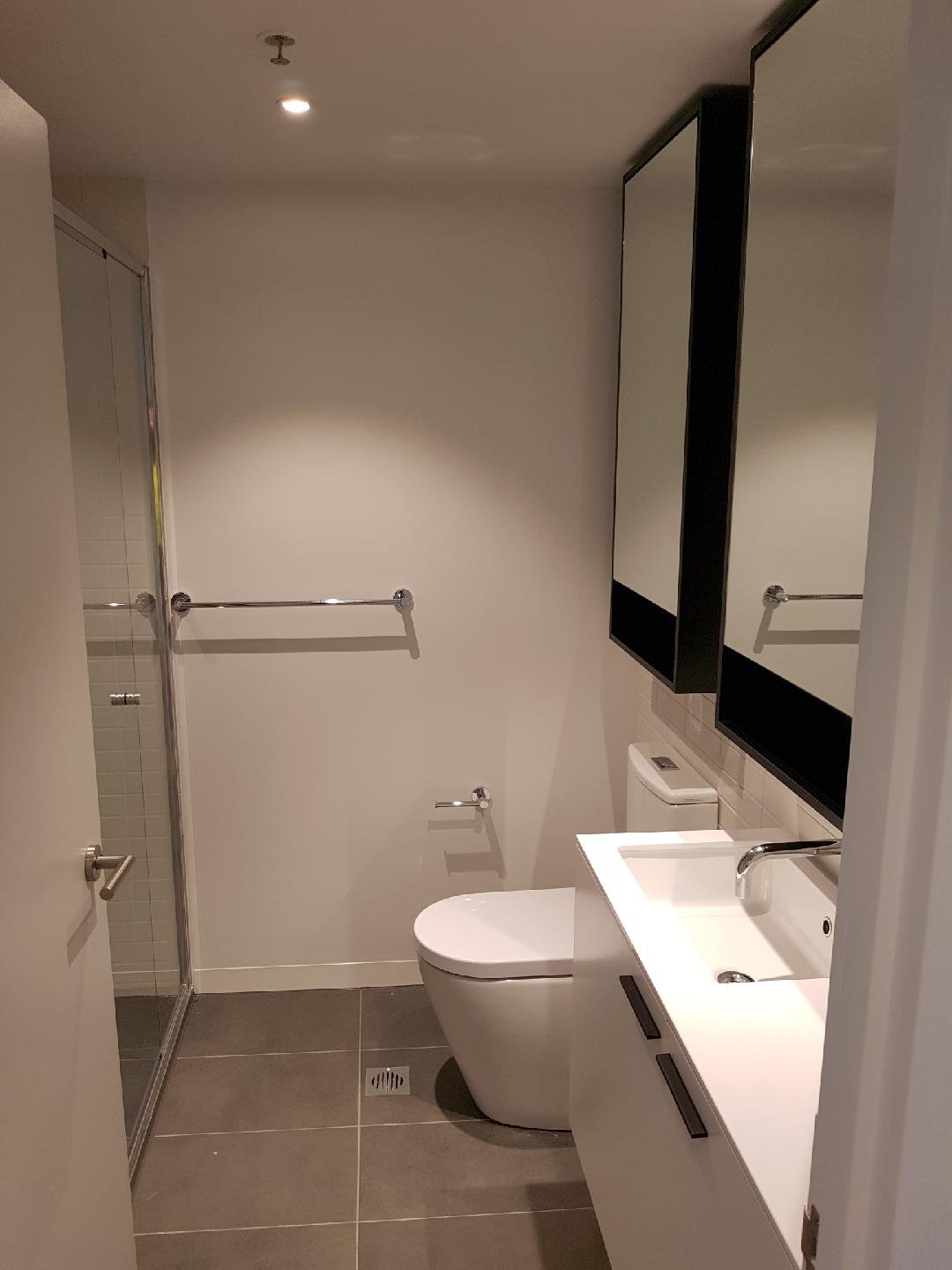 1509/1 Ascot Vale Road, Flemington image 5
