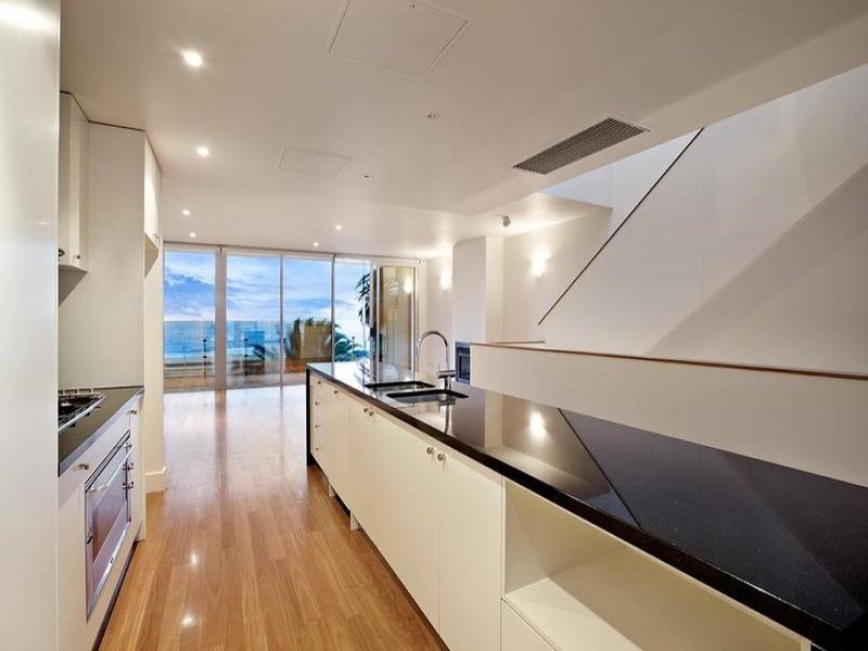 151 Beaconsfield Parade, Middle Park image 3