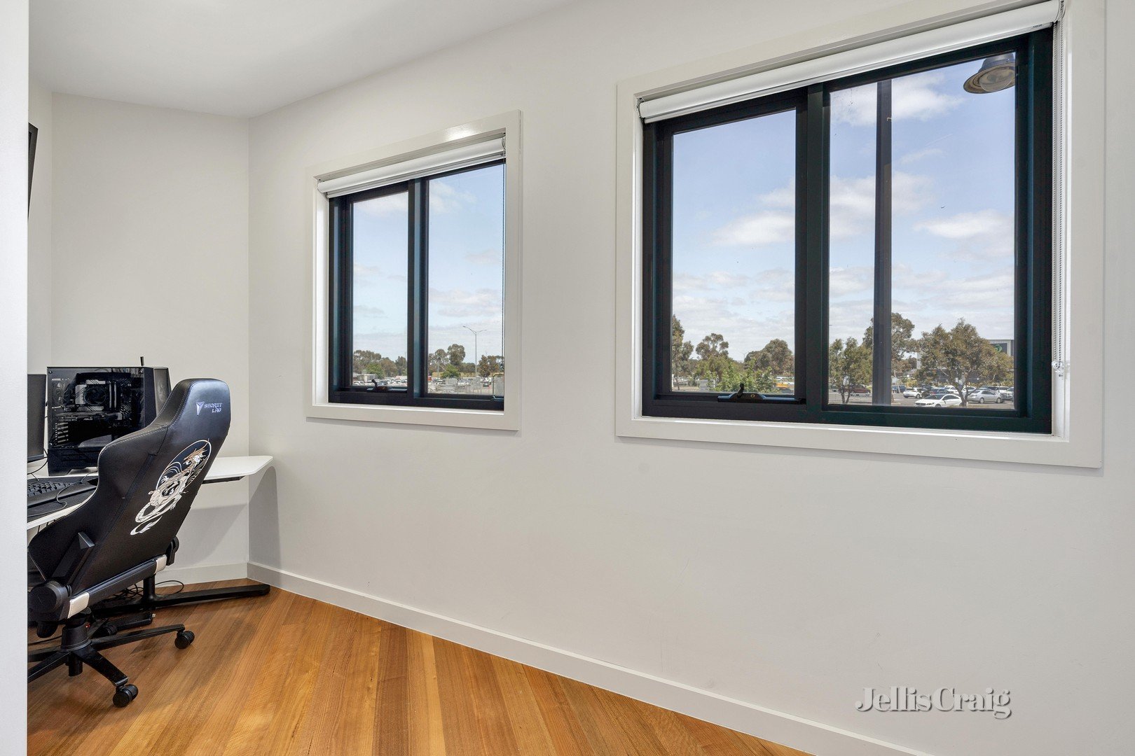 15/1 Brunswick Crescent, Craigieburn image 3