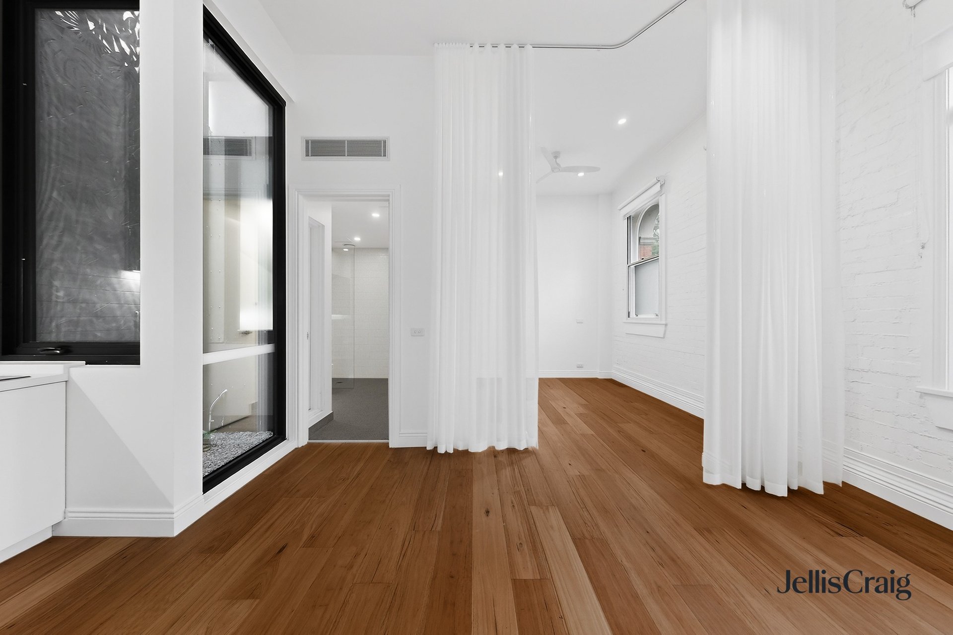 1/51 Hawthorn Rd, Caulfield&nbsp;North image 2