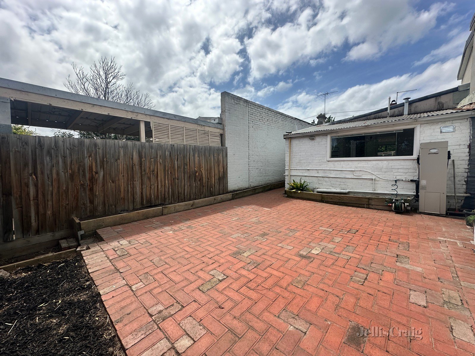 151 Keele Street, Collingwood image 7