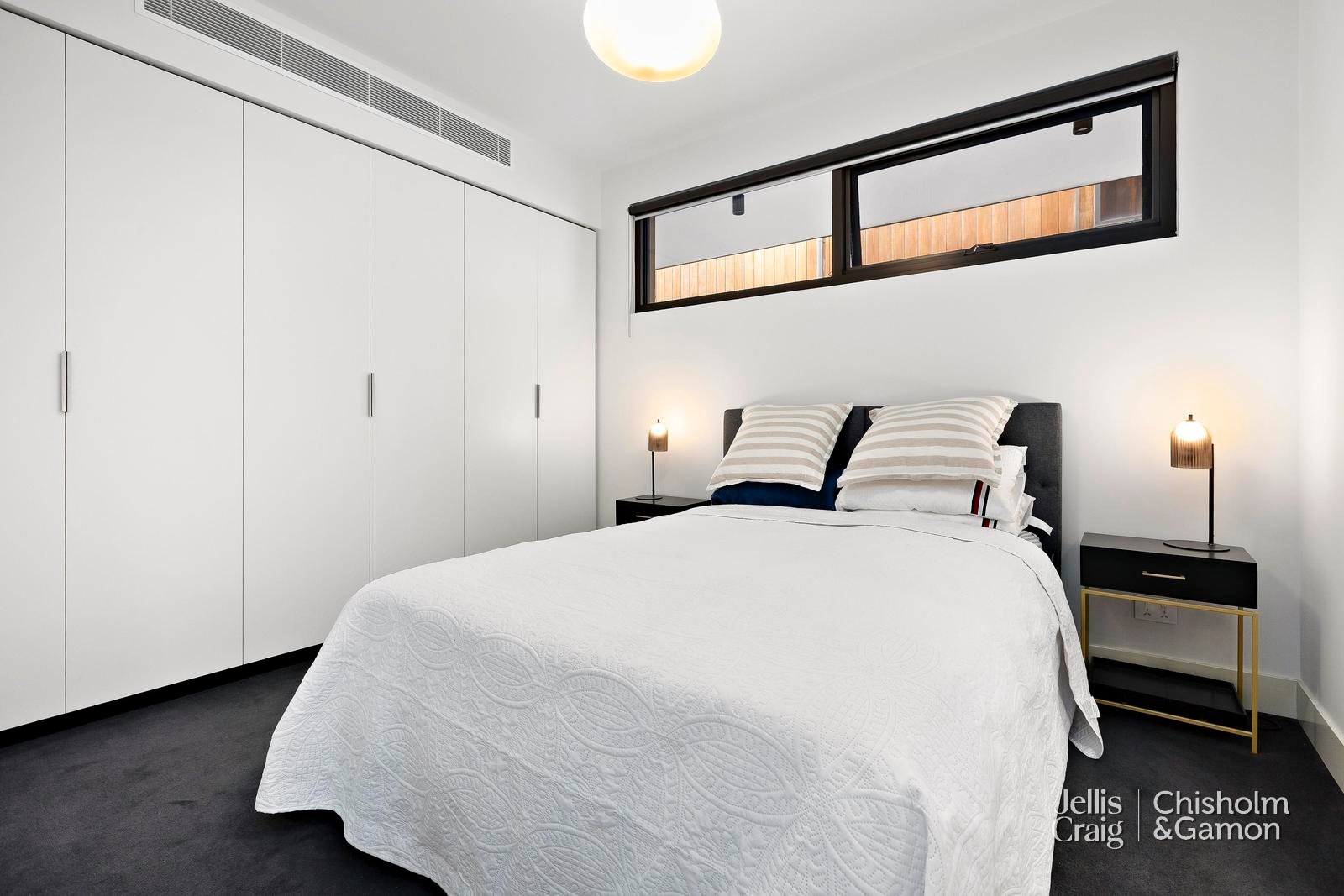 1/51 Spray Street, Elwood image 6