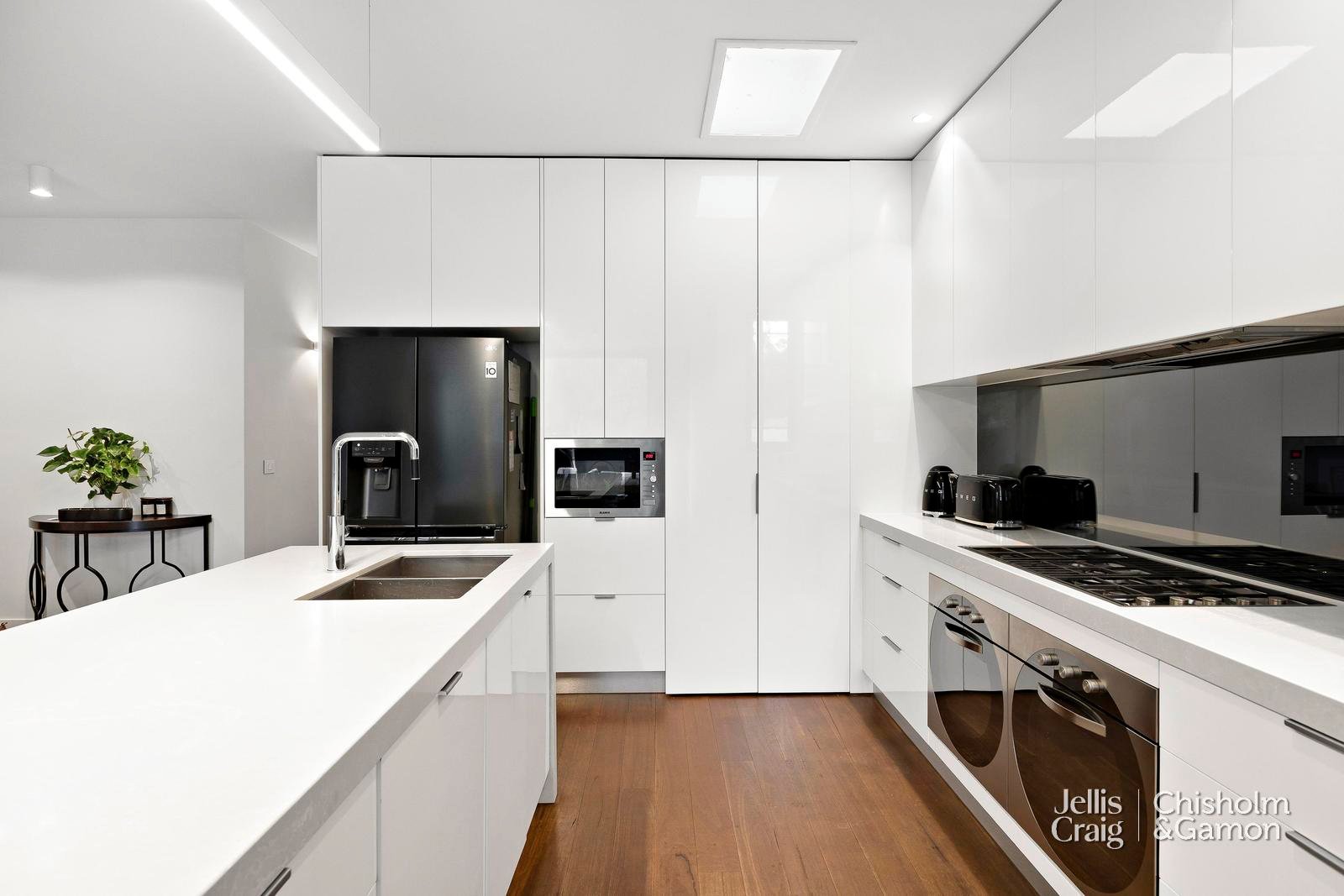 1/51 Spray Street, Elwood image 10
