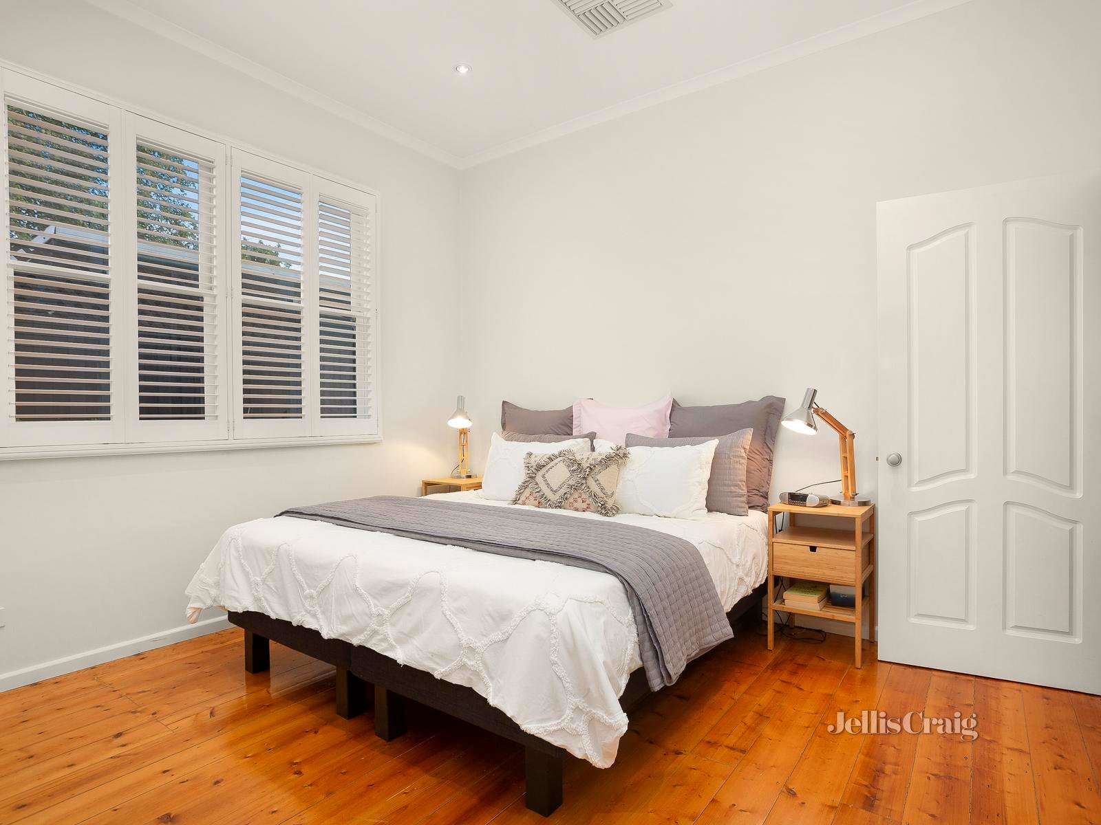 151 Summerhill Road, Footscray image 7