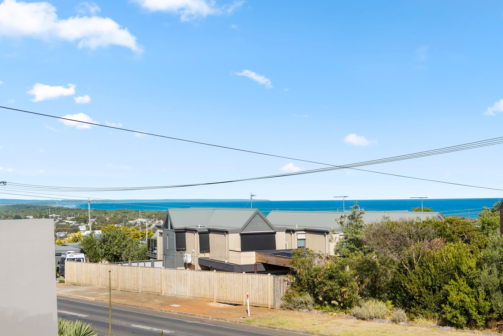 Property Gallery Thumbnail 8