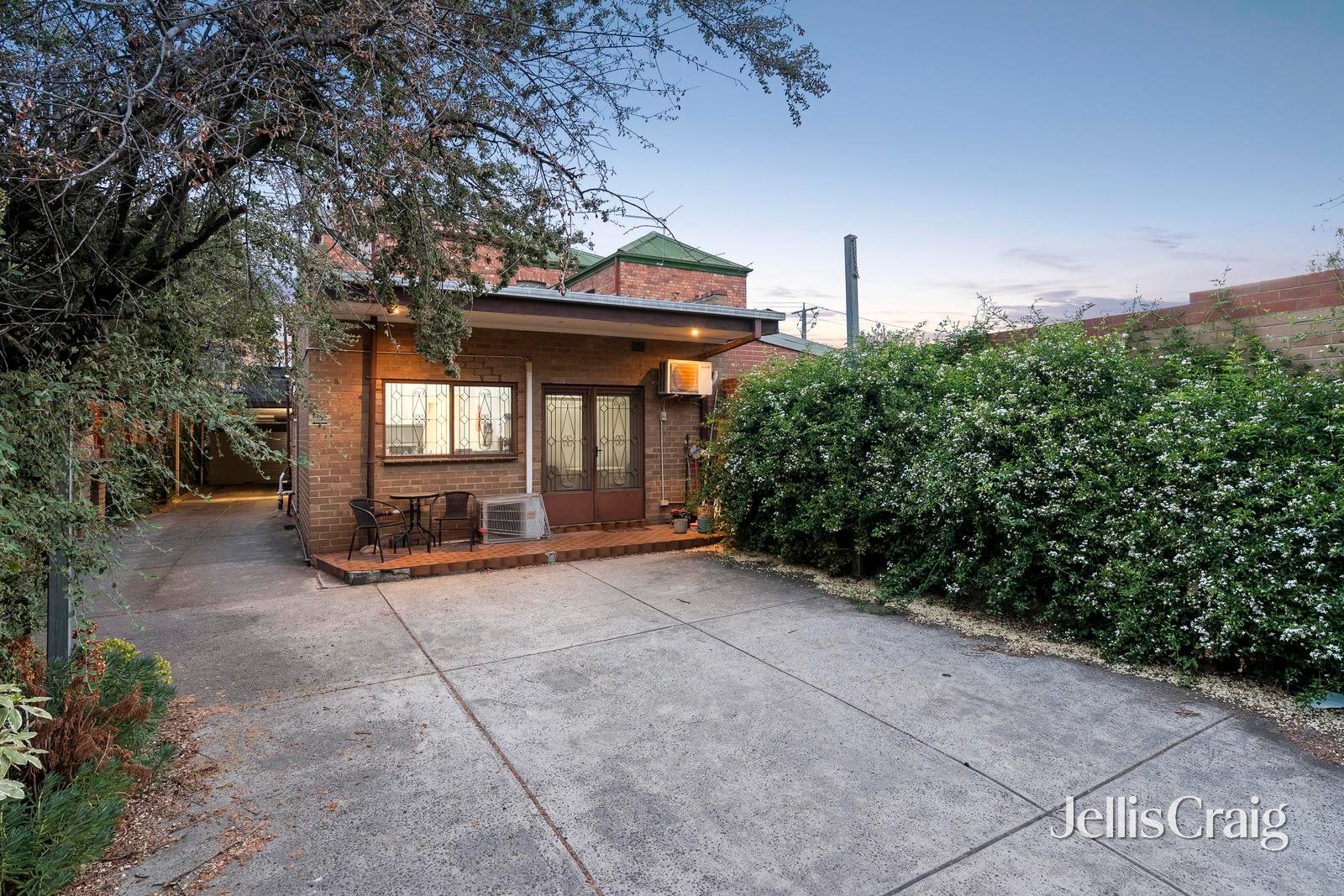 151 Weston Street, Brunswick image 6