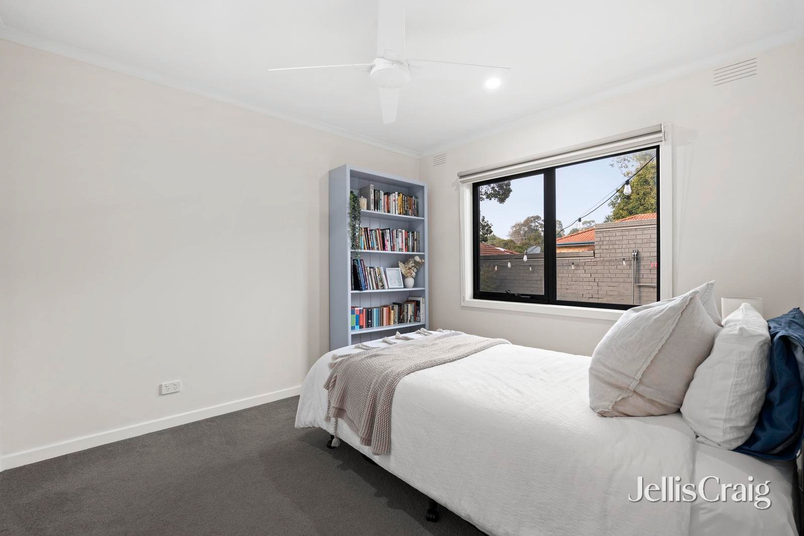 15/10-12 Ray Street, Croydon image 7