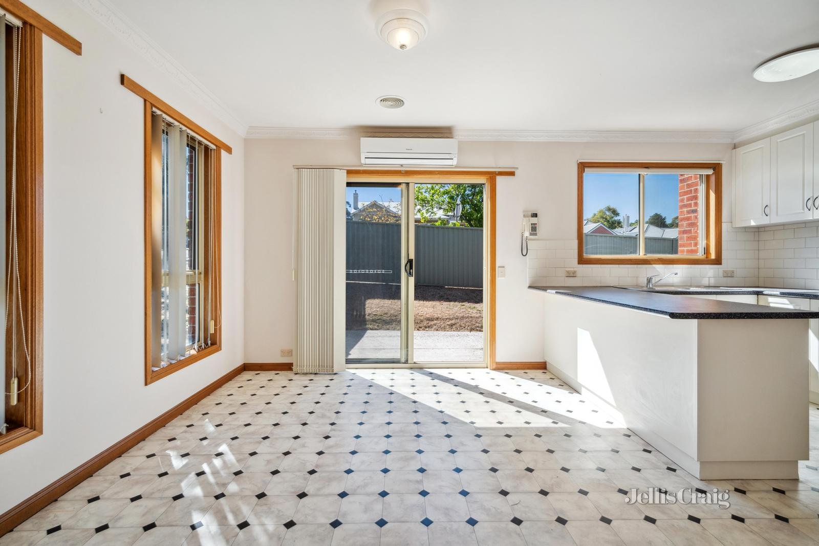 1/510 Chisholm Street, Black Hill image 5