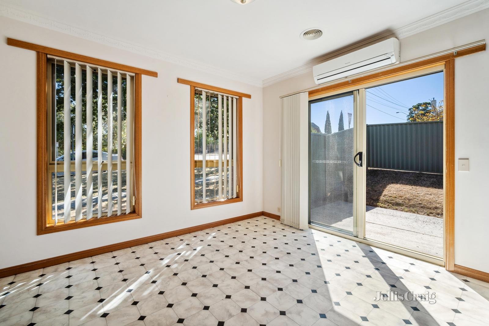 1/510 Chisholm Street, Black Hill image 6