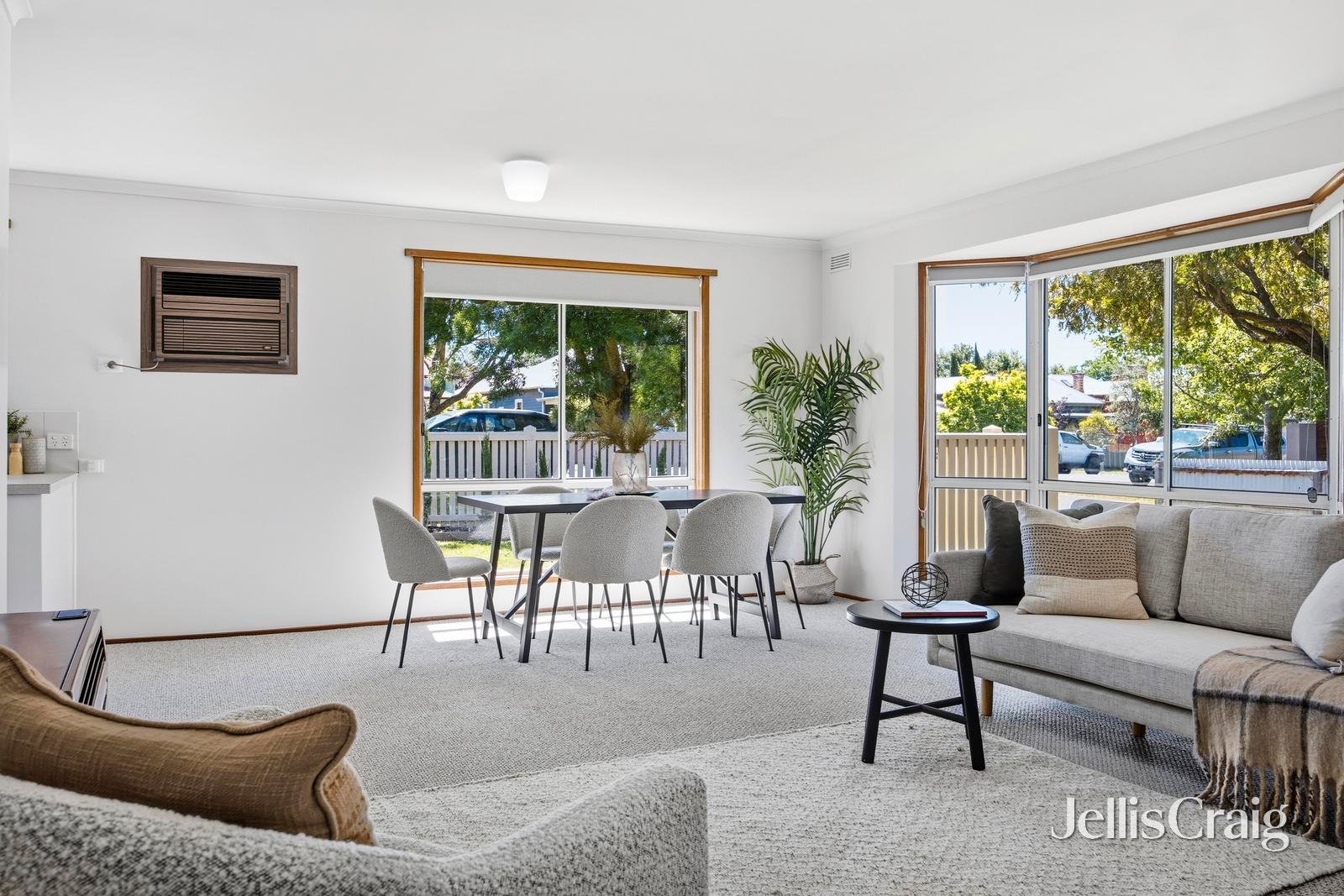 1/511 Drummond Street South, Ballarat Central image 4