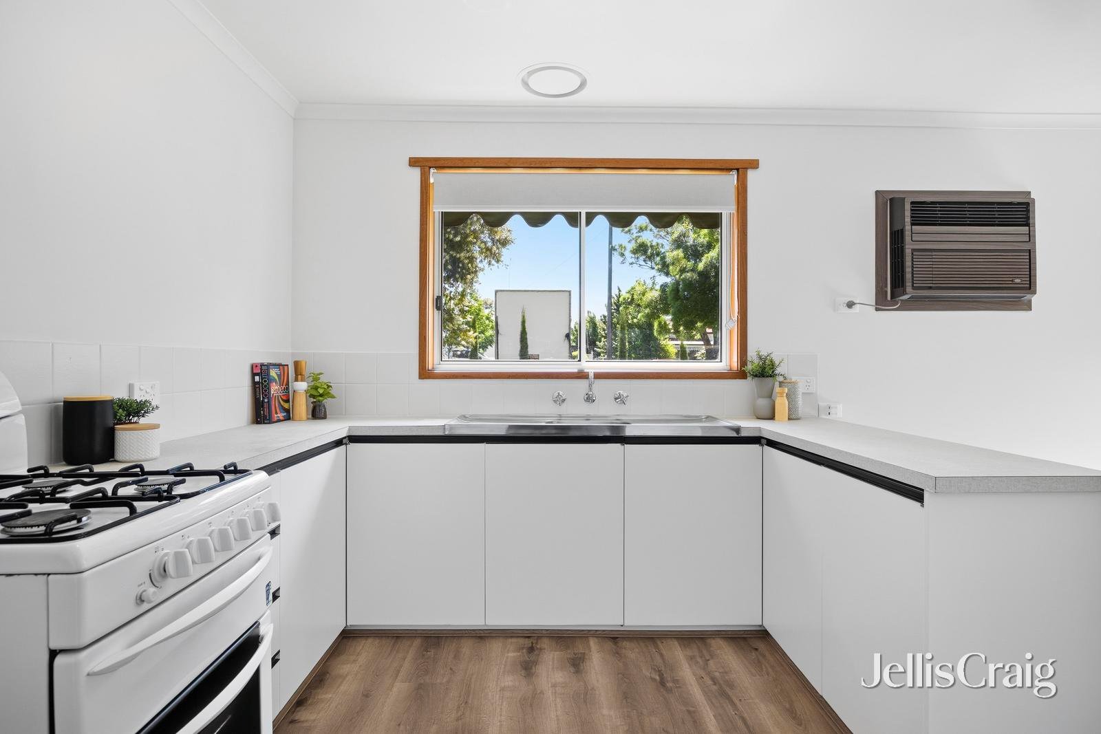 1/511 Drummond Street South, Ballarat Central image 6