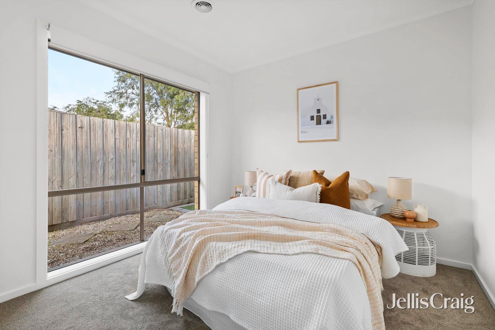 15/110 Bungower Road, Mornington image 8
