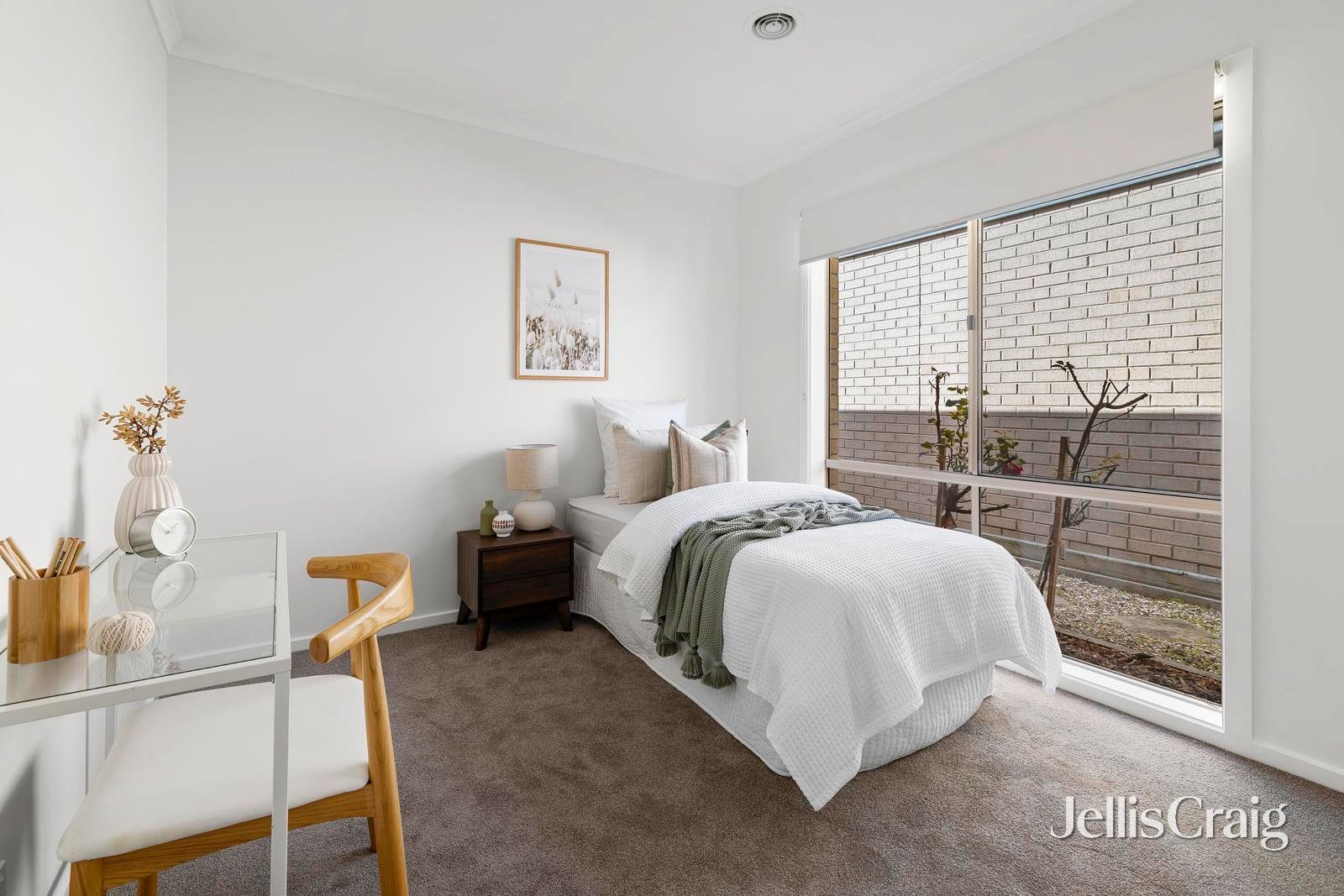 15/110 Bungower Road, Mornington image 10