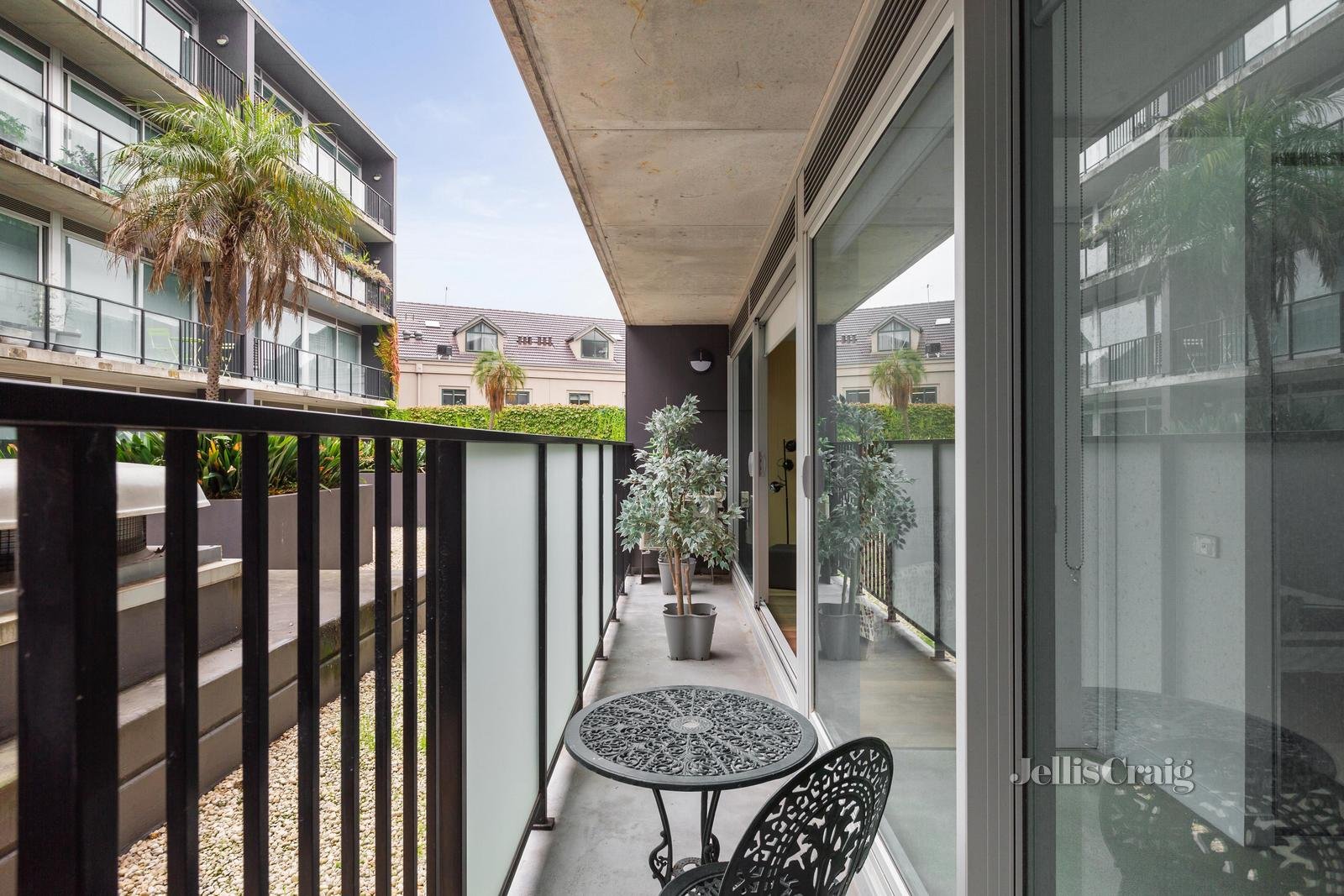 15/1501 Malvern Road, Glen Iris image 2