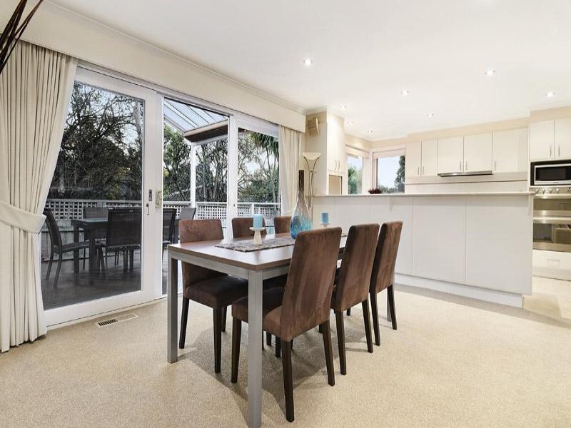 15/17 Kingsley Crescent, Mont Albert image 4