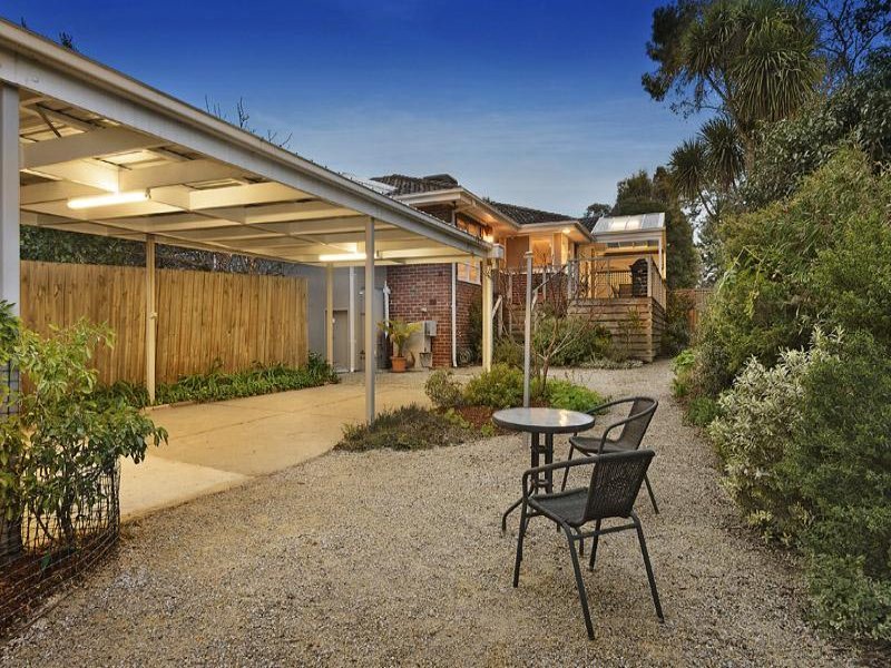 15/17 Kingsley Crescent, Mont Albert image 9