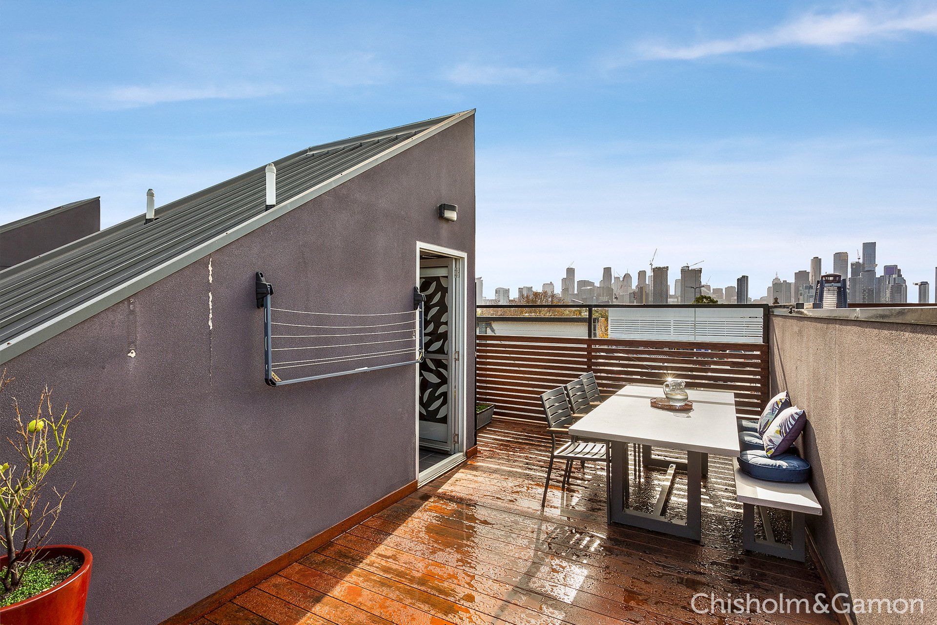 15/181 Bay Street, Port Melbourne image 2