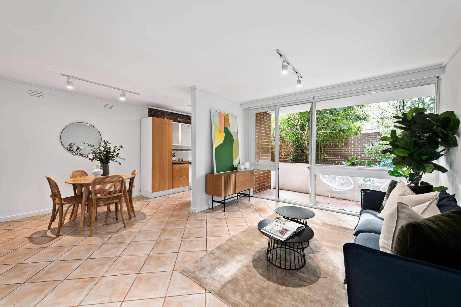 Property Gallery - Main Image