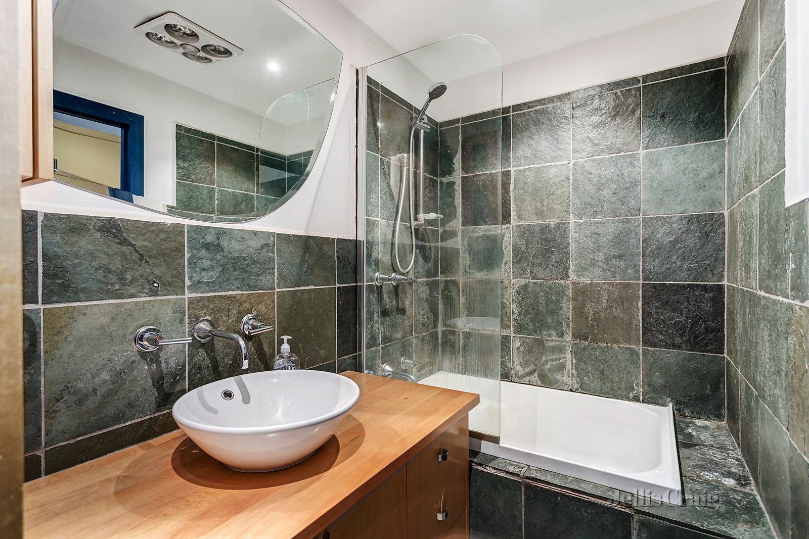 15/19 Yarra Street, South Yarra image 4