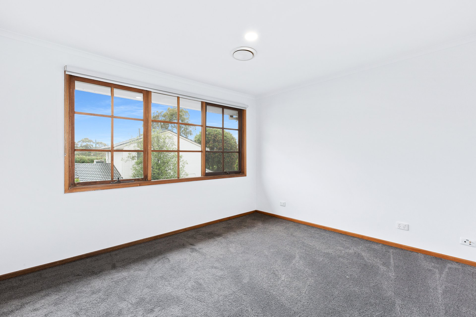 Property Gallery Thumbnail 4