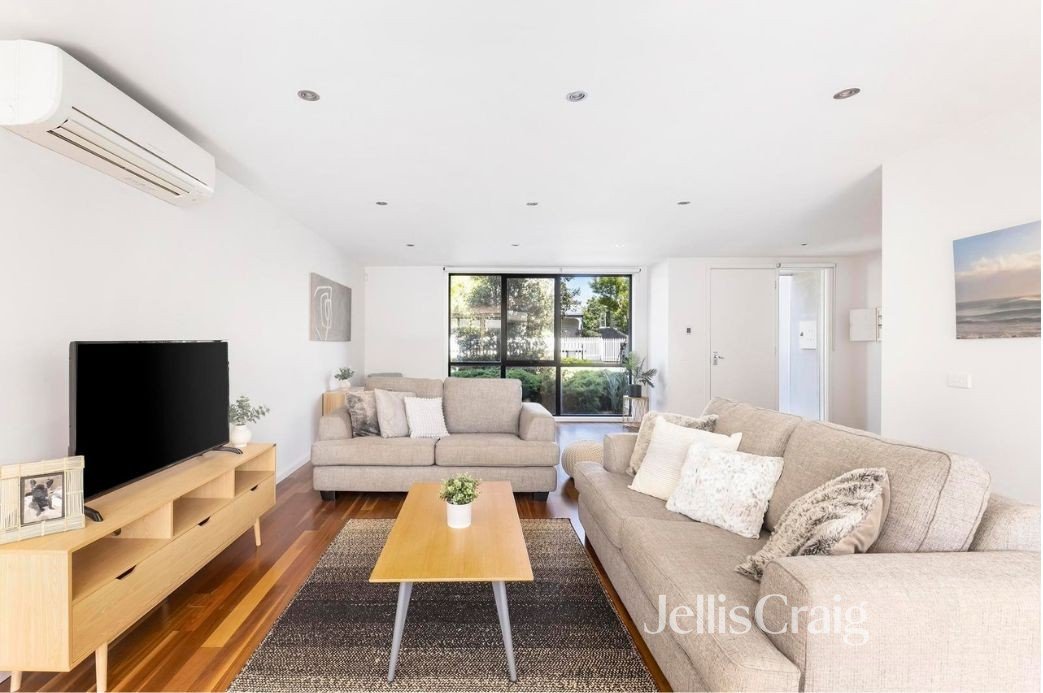 152 Aitken Street, Williamstown image 2