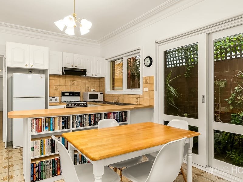152 Cobden Street, South Melbourne image 2