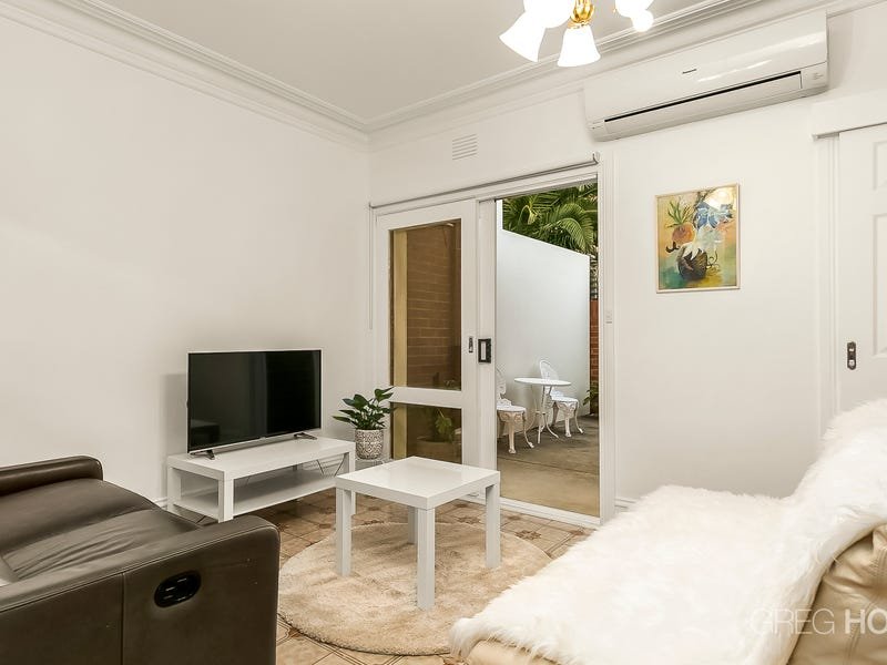 152 Cobden Street, South Melbourne image 3