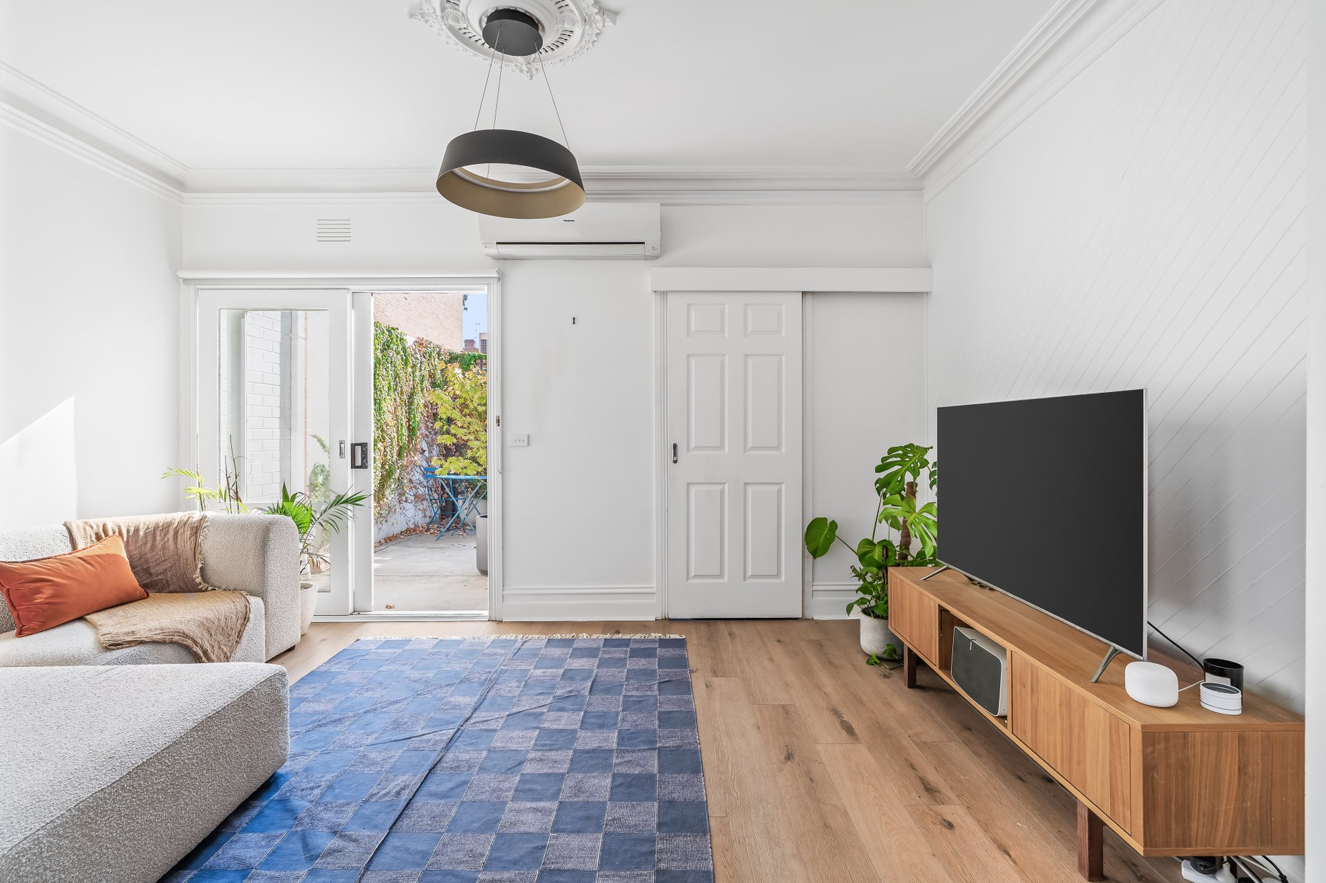 152 Cobden Street, South Melbourne image 3