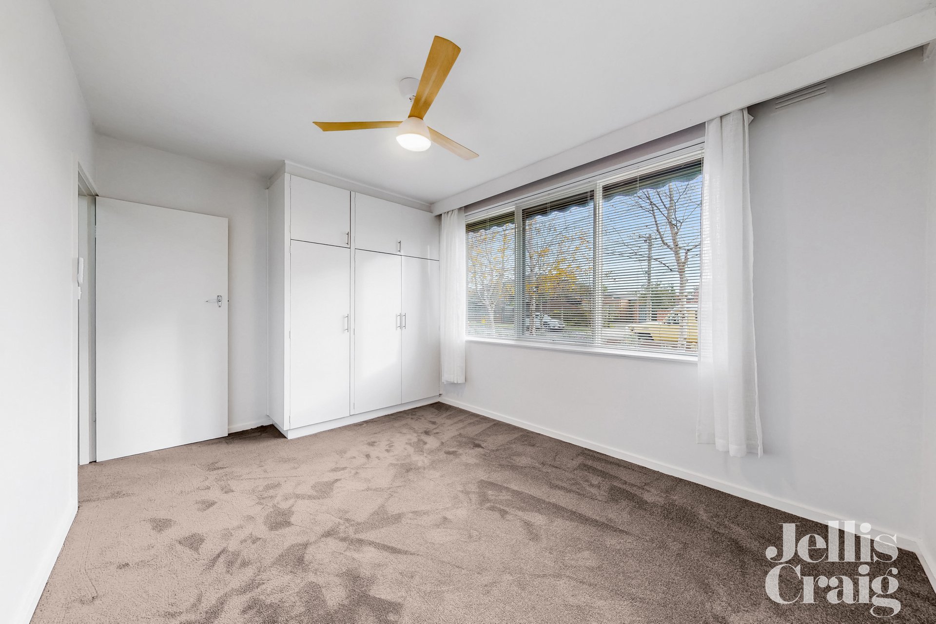 1/52 Edgar Street, Glen Iris image 5