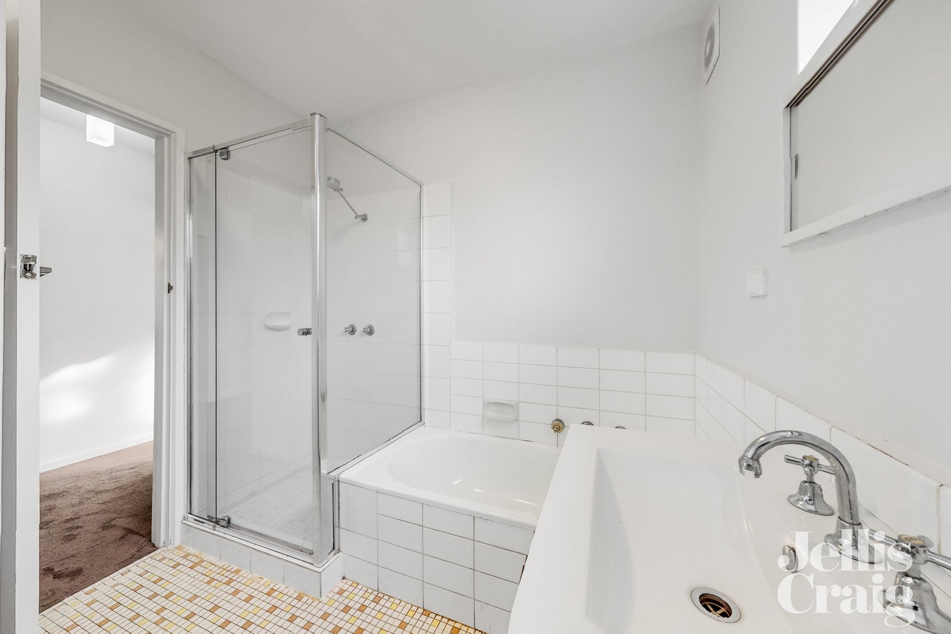 1/52 Edgar Street, Glen Iris image 7