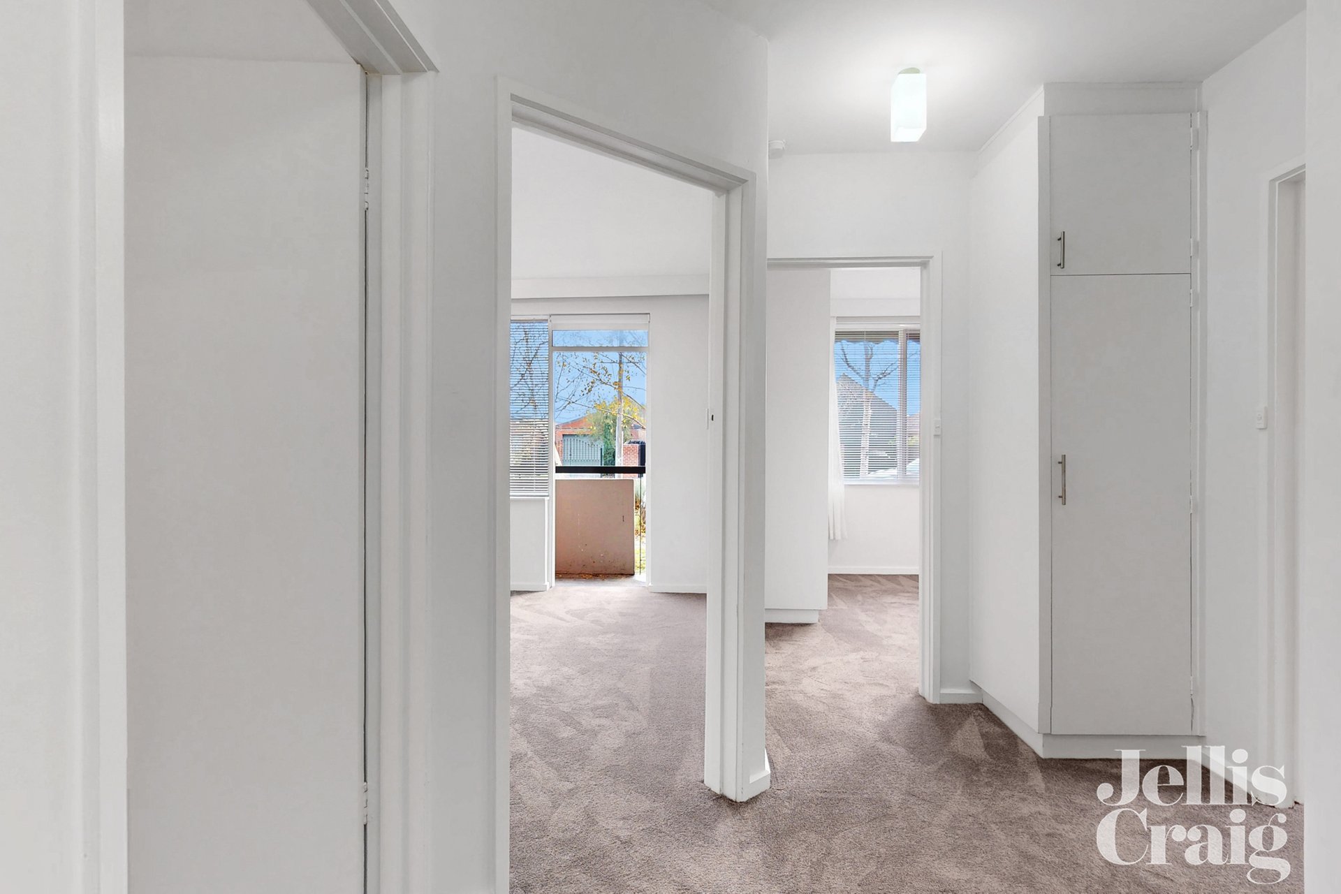1/52 Edgar Street, Glen&nbsp;Iris image 3
