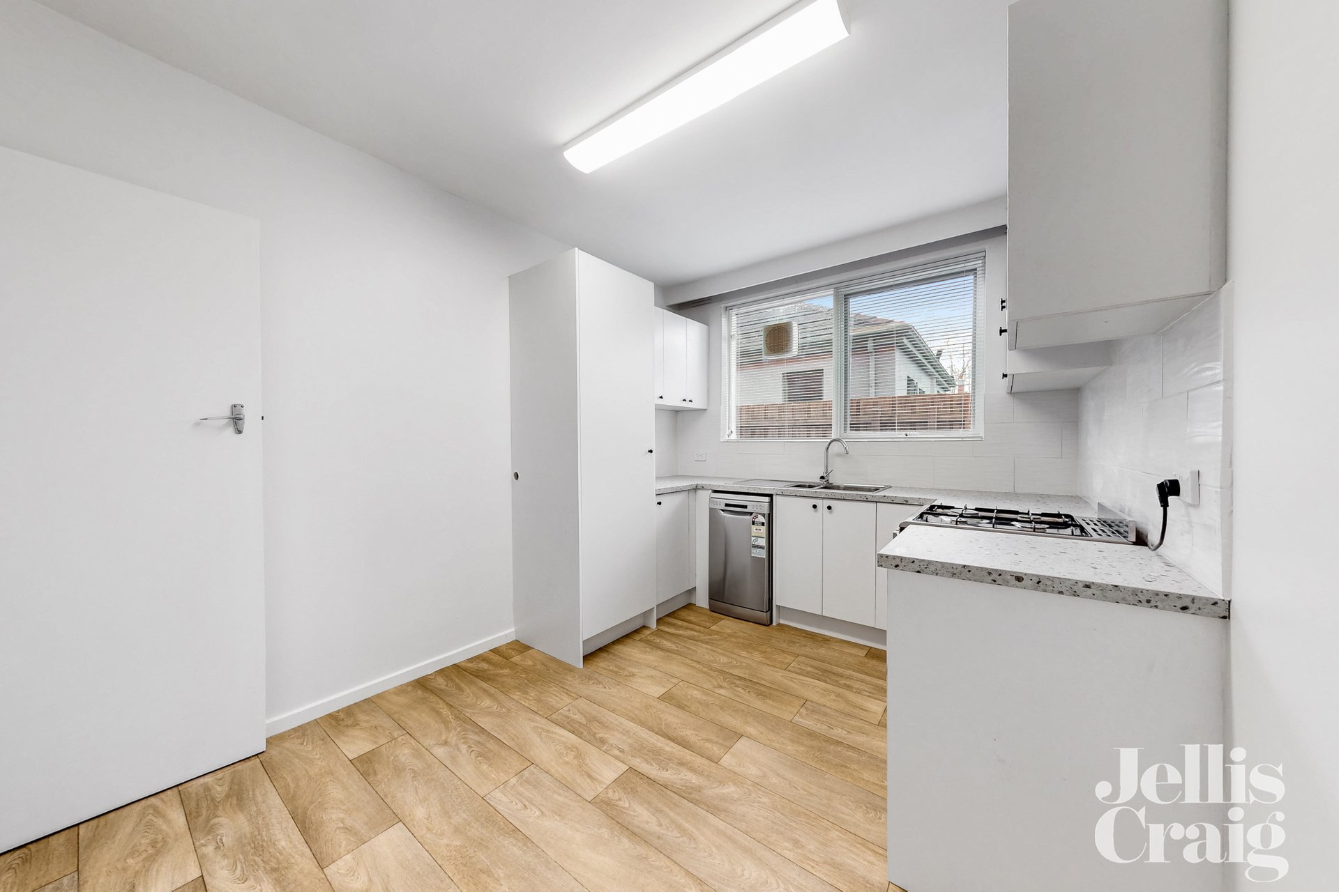 1/52 Edgar Street, Glen&nbsp;Iris image 2