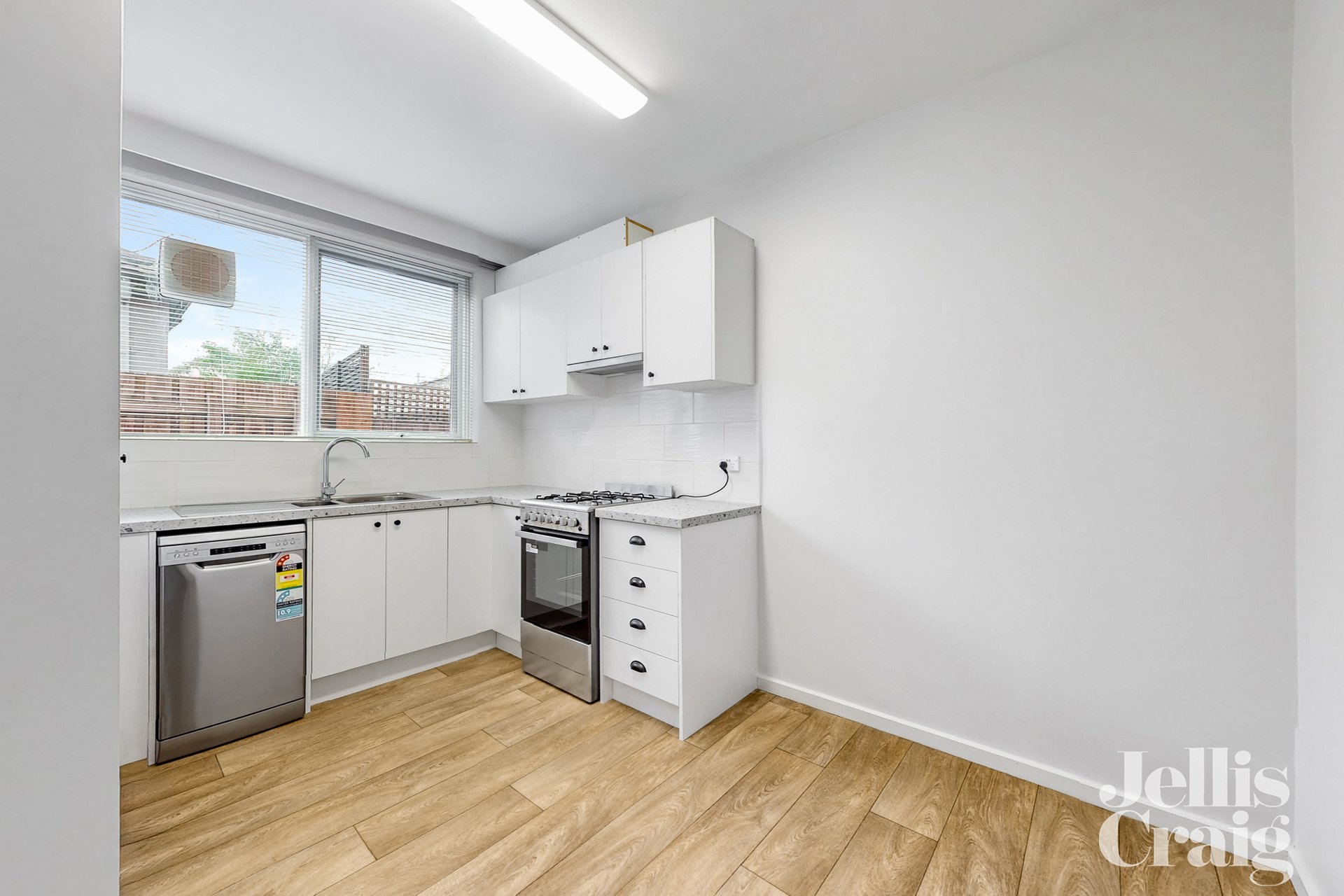 1/52 Edgar Street, Glen&nbsp;Iris image 4