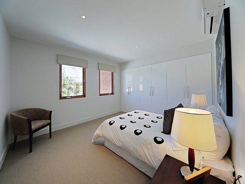 152 Farrell Street, Port Melbourne image 8