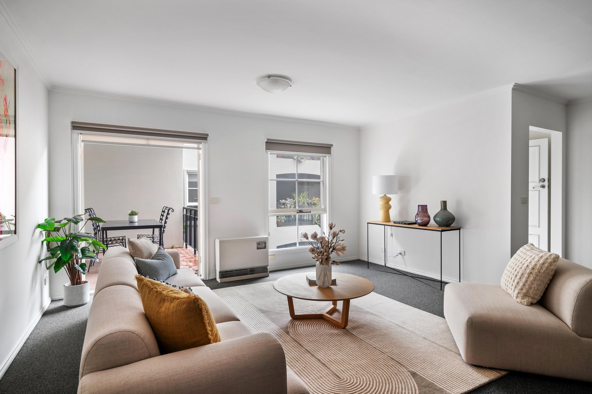 15/2 Henrietta Street, Hawthorn image 1