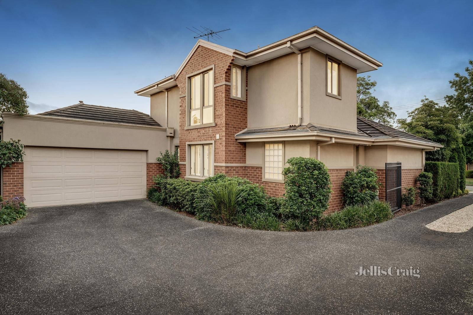 1/52 Virginia Street, Mount Waverley image 12