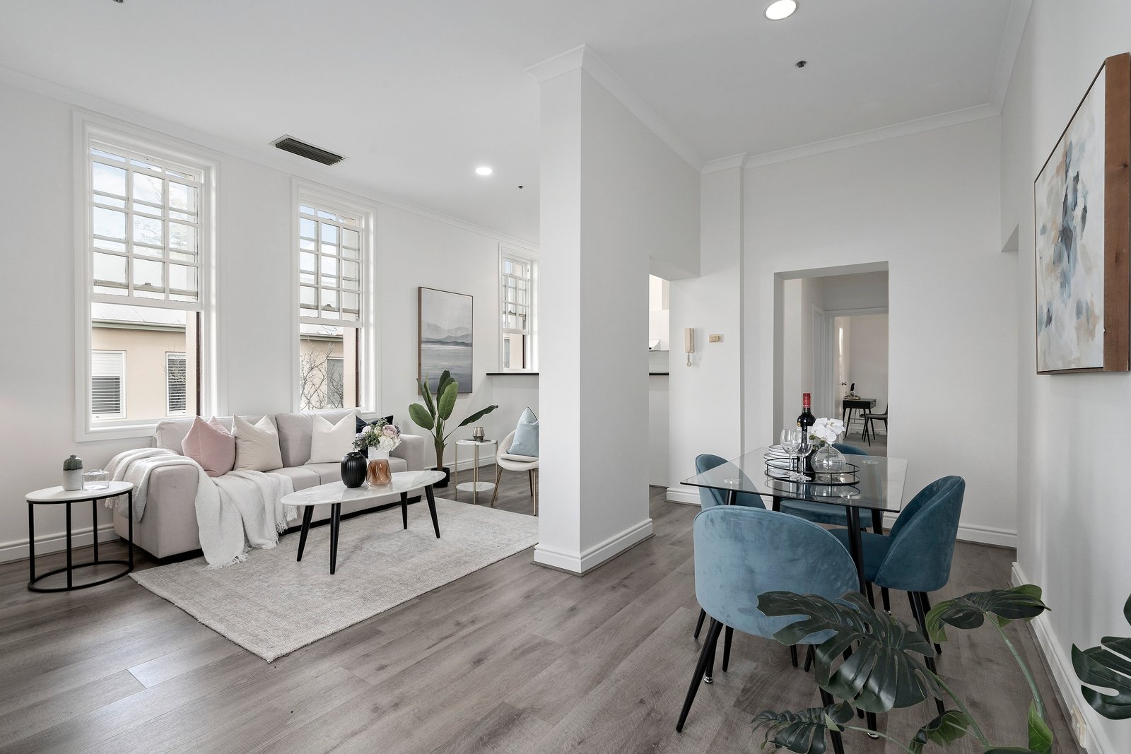 Property Gallery - Main Image