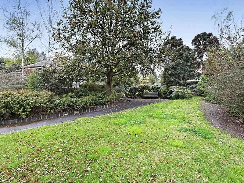 15/20 Florence Road, Surrey Hills image 9