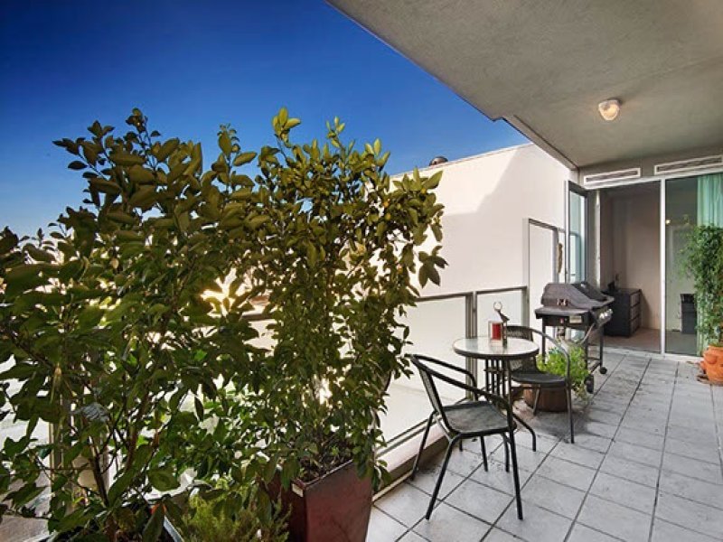 15/200 Bay Street, Port Melbourne image 3