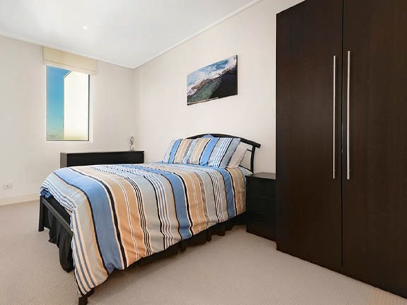 15/200 Bay Street, Port Melbourne image 4