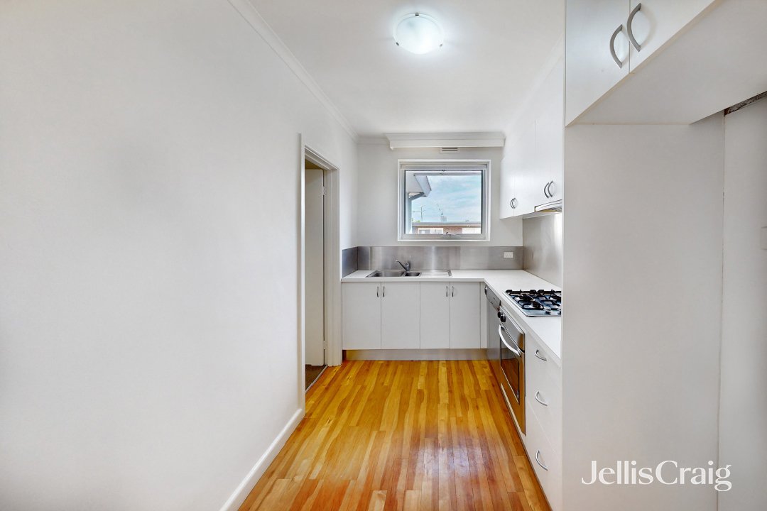 15/209 Dandenong Road, Windsor image 4